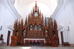 24 Cuba - Trinidad - Plaza Mayor - Iglesia Parroquial de la Santisima, Church of the Holy Trinity - Main Altar.JPG